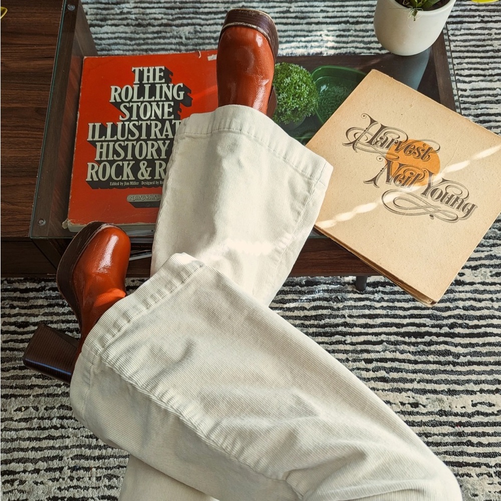 ROLLA’S Vanilla Corduroy Eastcoast Flare Size 28 - Picture 12 of 14